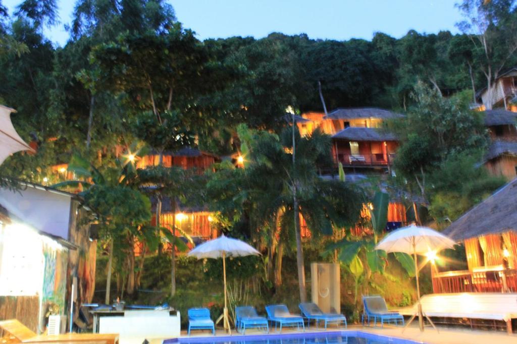 Bamboo Mountain View Phi Phi Resort Ngoại thất bức ảnh