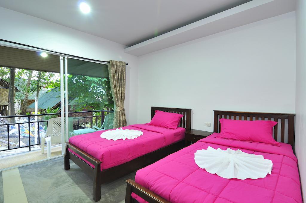 Bamboo Mountain View Phi Phi Resort Phòng bức ảnh